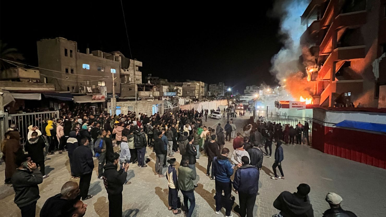 غزہ میں اسرائیلی فائرنگ سے 41 فلسطینی شہید، زیادہ تر امدادی مرکز کے قریب،